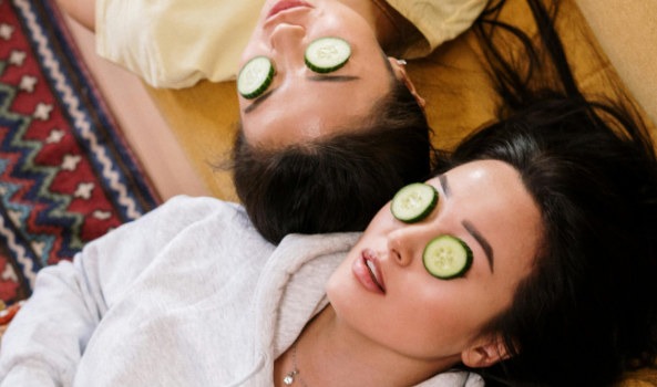 Kwas Ferulowy, ma wiele zastosowań w pielęgnacji skóry